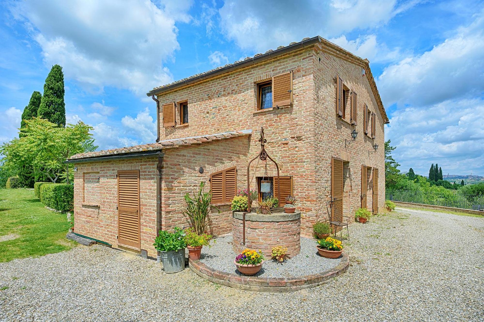 La Capanna Di Elfo Luxury Villa View Siena Eksteriør bilde
